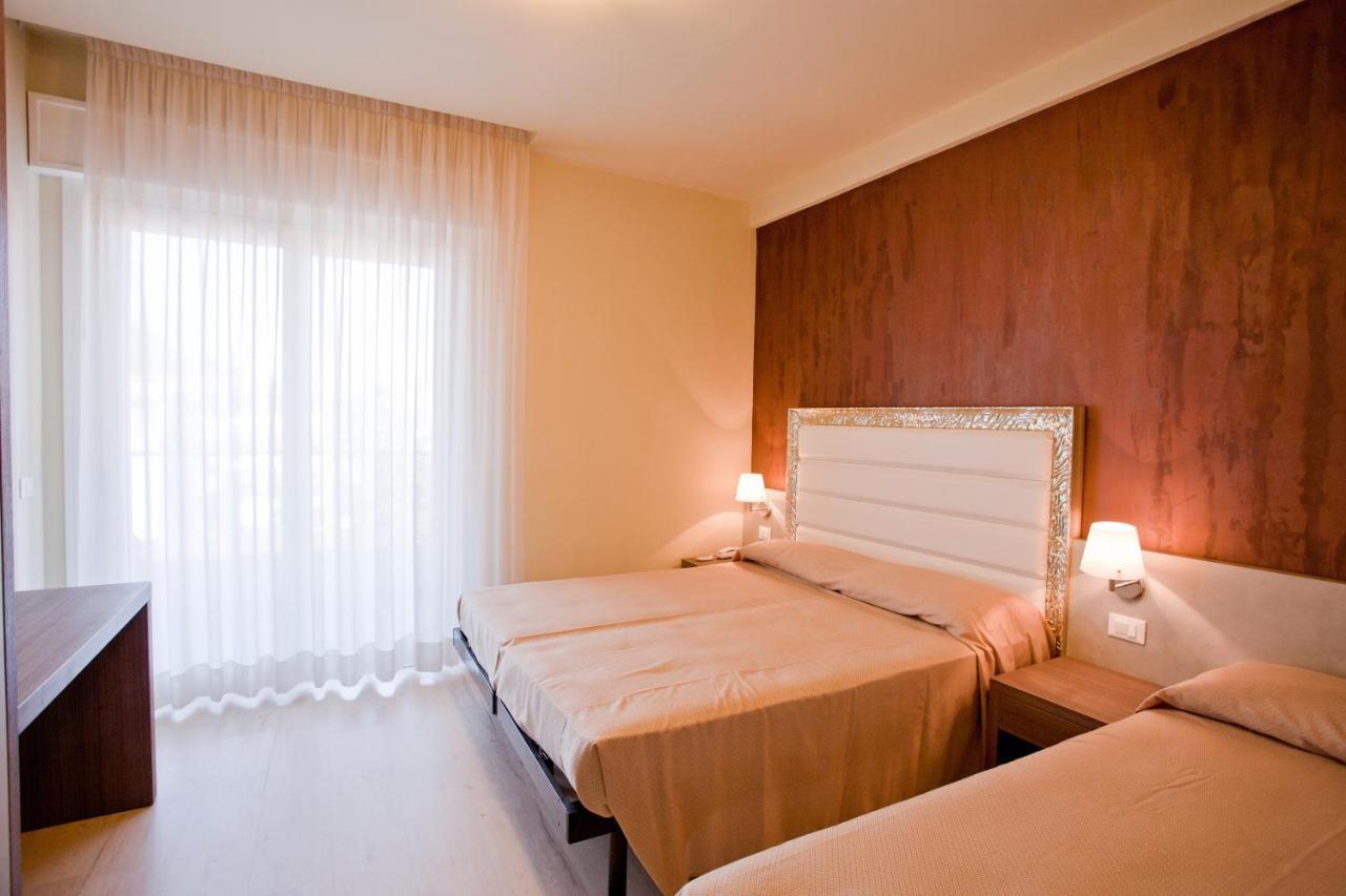 Residence Elisabetta チェゼナーティコ エクステリア 写真