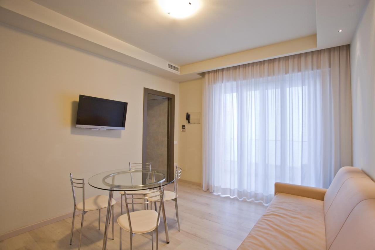 Residence Elisabetta チェゼナーティコ エクステリア 写真