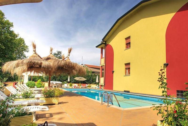 Residence Elisabetta チェゼナーティコ エクステリア 写真